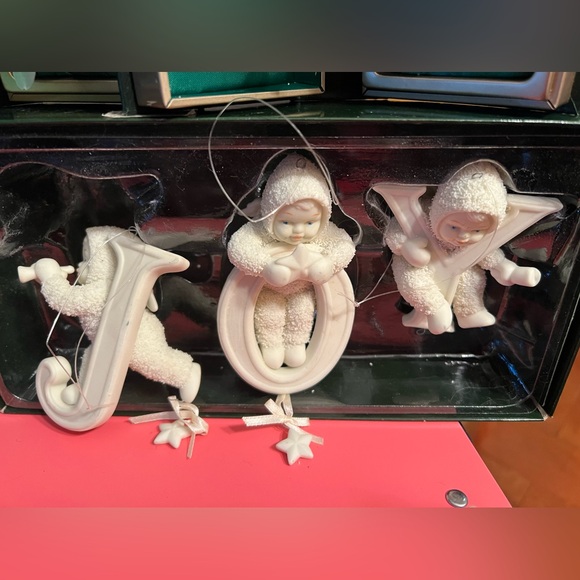 Department 56 Snowbabies PreOwned Assortment of 10 Figurines Ornaments - Picture 10 of 13